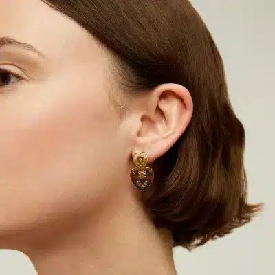 Boucles d'oreilles "I Love you" mini dorées – Image 2