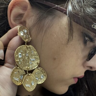 Boucles d'oreilles Eclipse Sequin strass grand modèle dorées