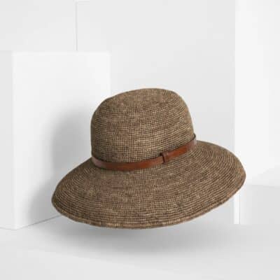 Chapeau Rova dark tea